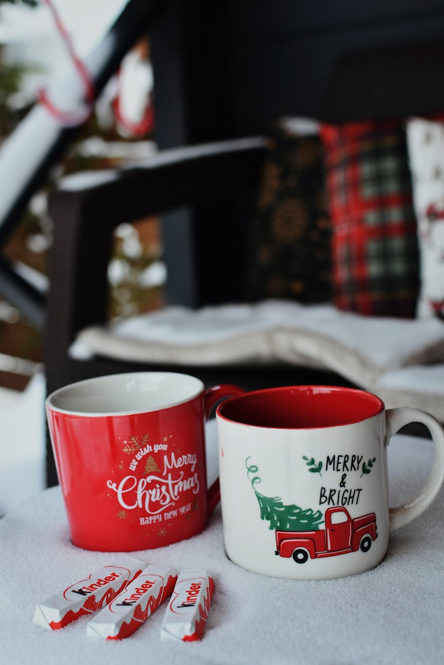 Jak wybrać idealne kubki i filiżanki do domu? Praktyczny przewodnik dla miłośników pięknych wnętrz